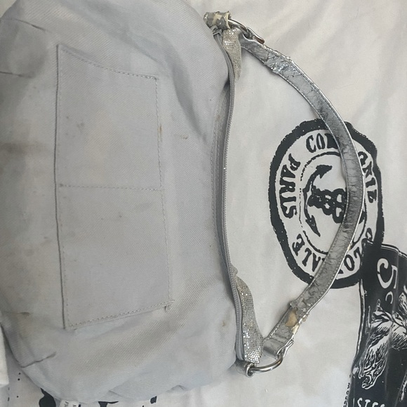 2/$20 or Free with $35+ Bundle Silver Glitter Metallic Clutch Purse Hobo Handbag - Picture 5 of 6